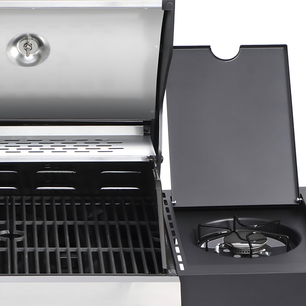 Cadac Braaimaxx Inkulu 3-in-1 gas braai with four burners and stainless steel design, suitable for outdoor cooking and grilling.