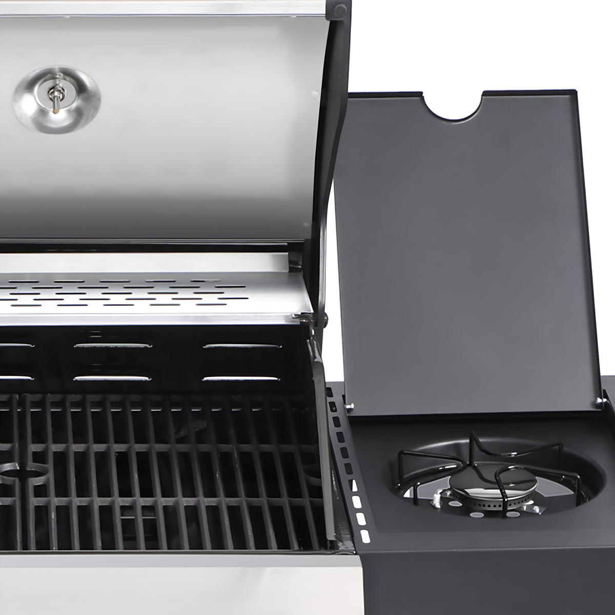 Cadac Braaimaxx Inkulu 3-in-1 gas braai with four burners and stainless steel design, suitable for outdoor cooking and grilling.