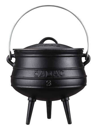 Cast iron Potjie No 3 with three-legged design for outdoor cooking, featuring a sturdy black finish and ergonomic handle.
