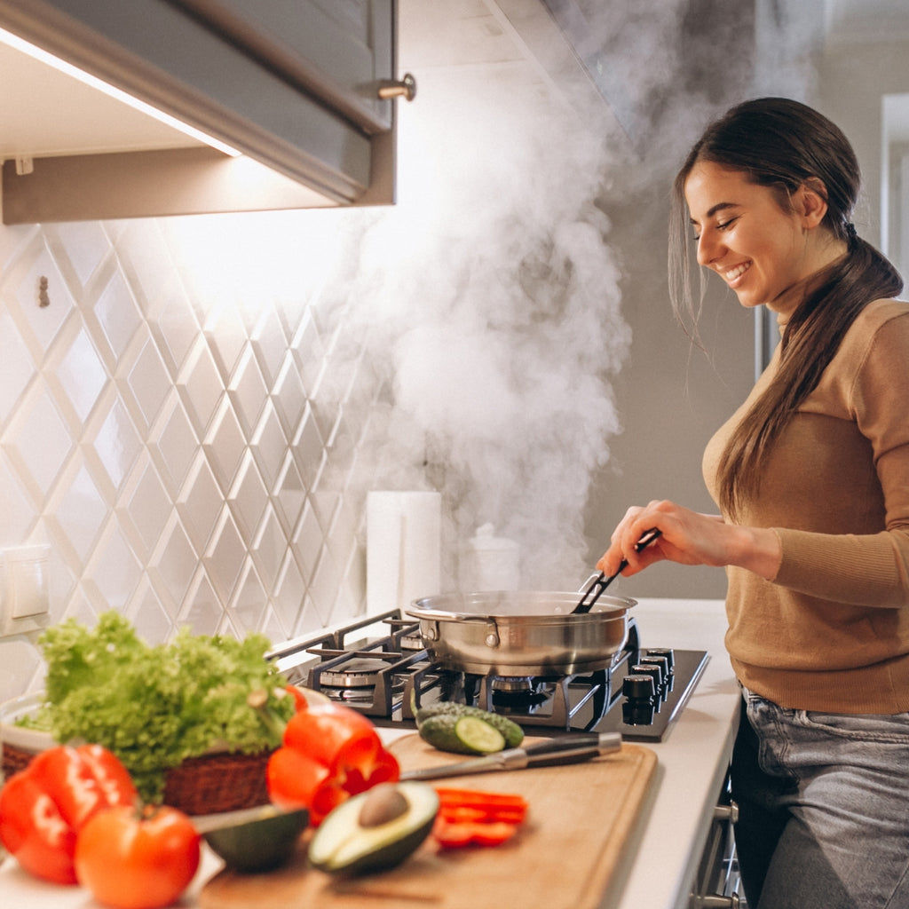 LUXE BL60 60 cm 4 Burner Gas On Glass Hob - The Gas Boys