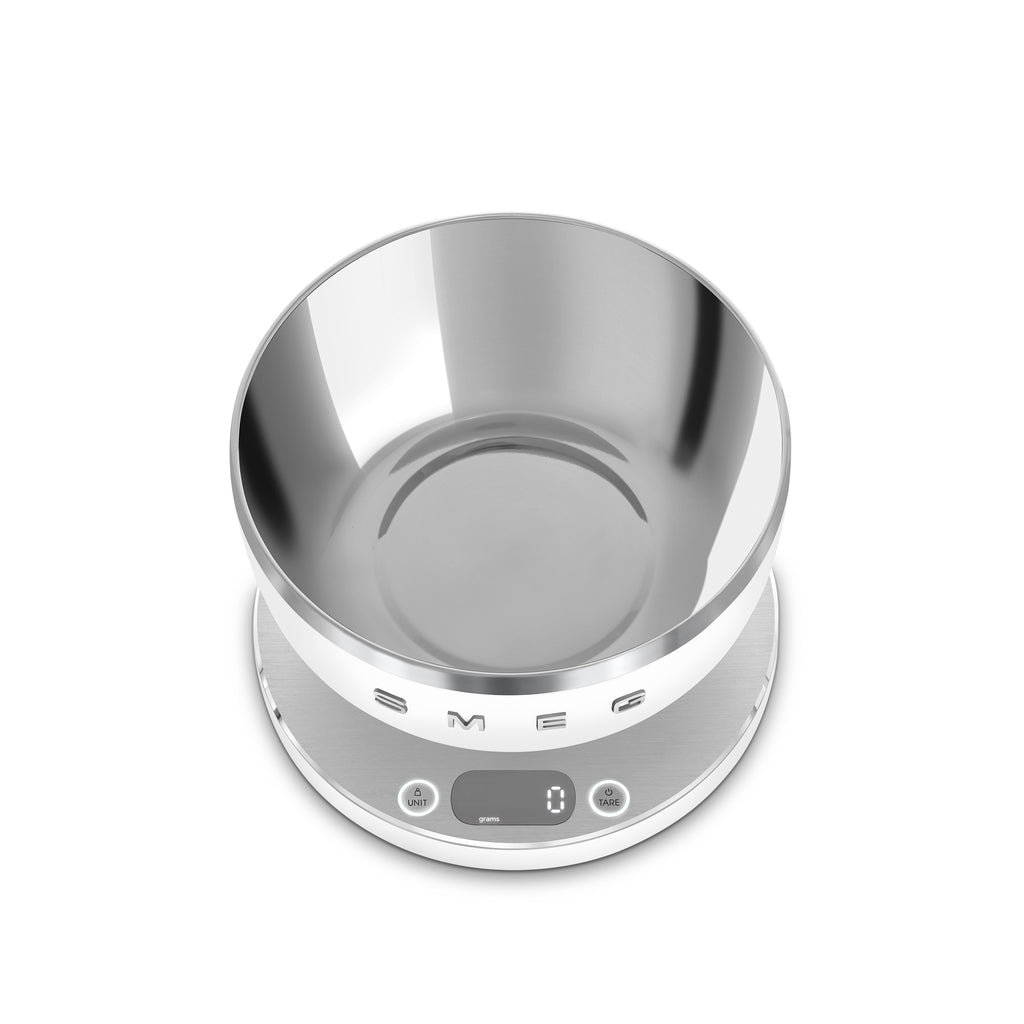 Smeg Digital Kitchen Scale in white with digital display and sleek design, perfect for precise food measurement.