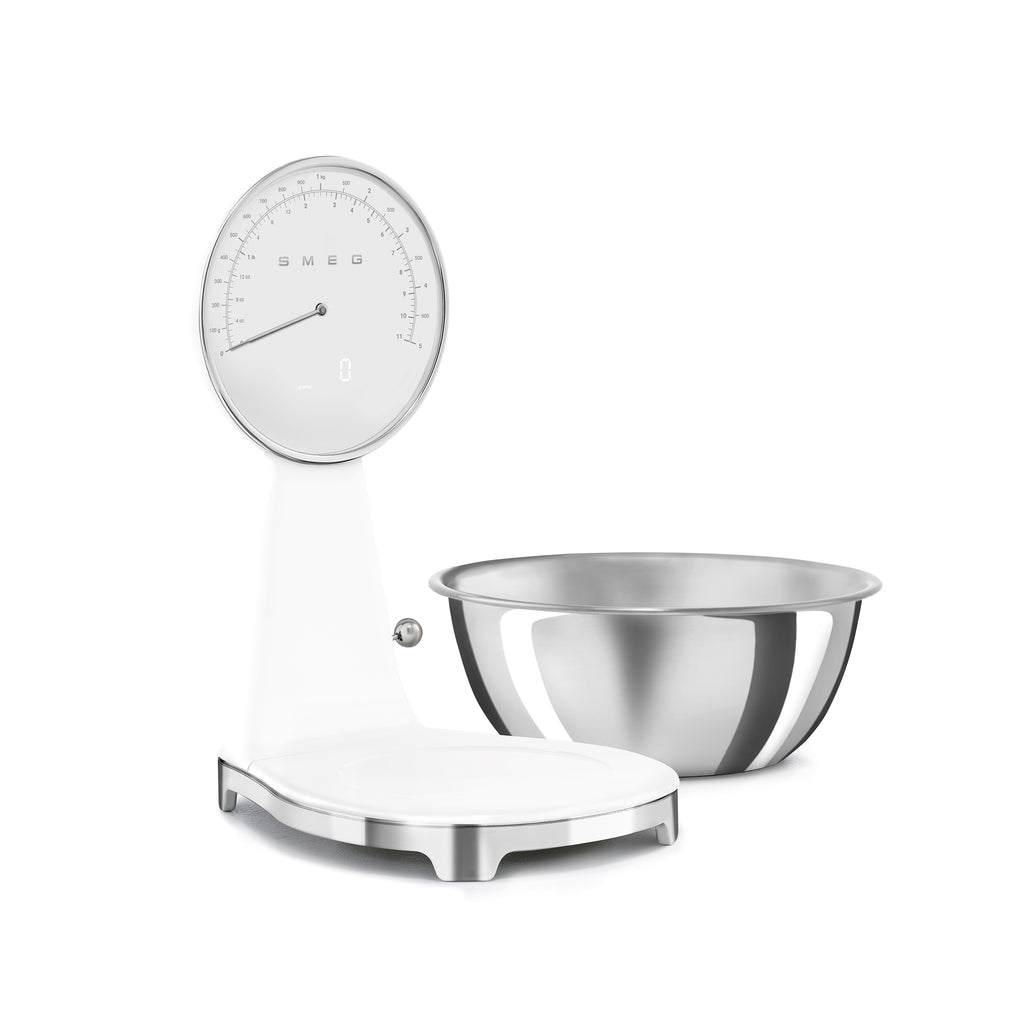 Smeg Digital and Analog Kitchen Scale with white finish, featuring a sleek design and clear measurement display.